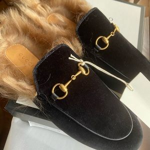 Gucci Princetown Velvet Slipper w/Fur